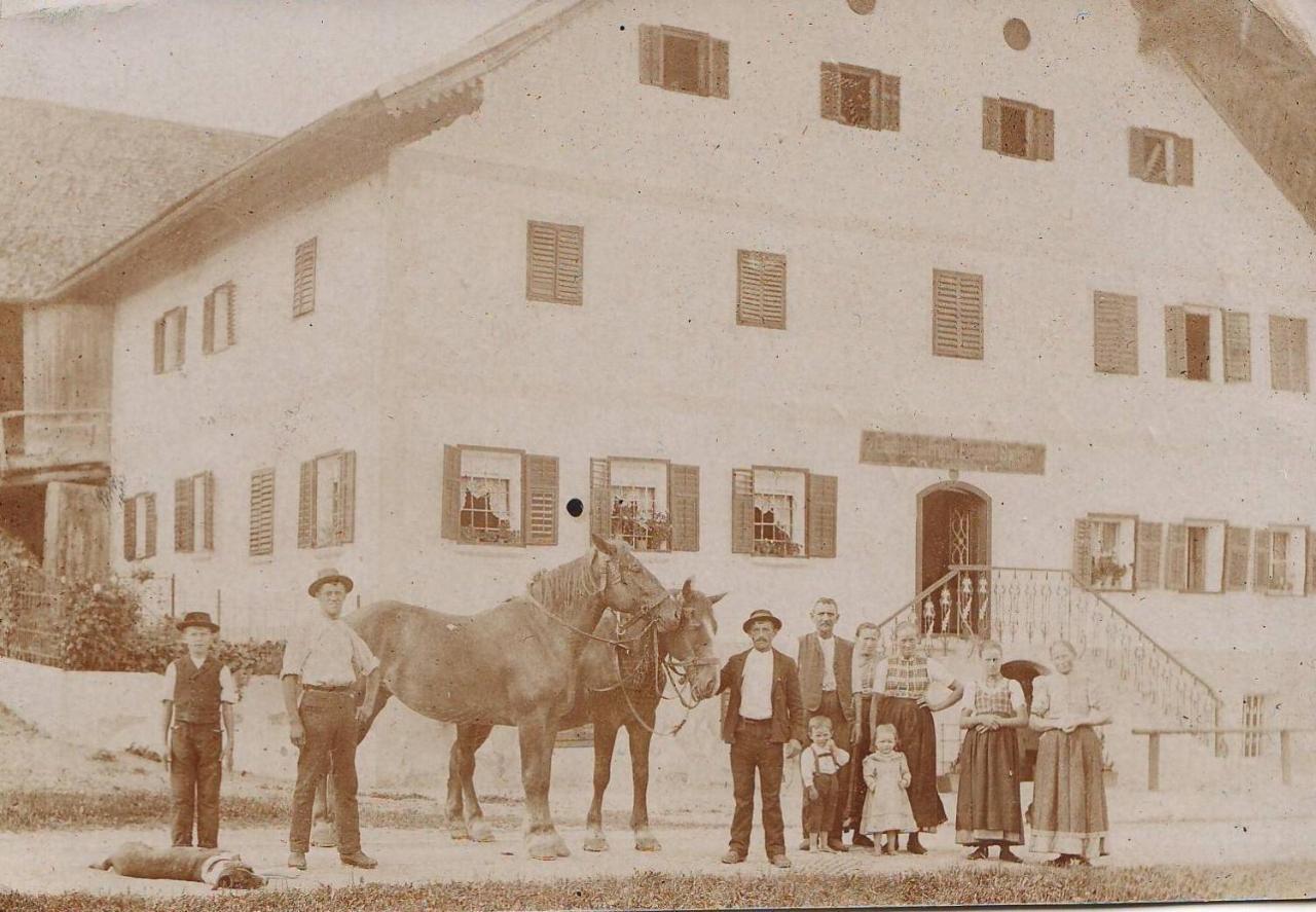 Santner, Hotel Eugendorf Exterior photo